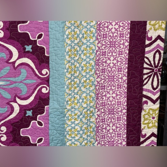 King Size Quilted Pillow Shams. - Picture 4 of 8